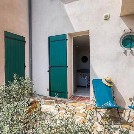 Au Lavandou - Vue - Climatise - A Pieds - Fr-1-816-3 *