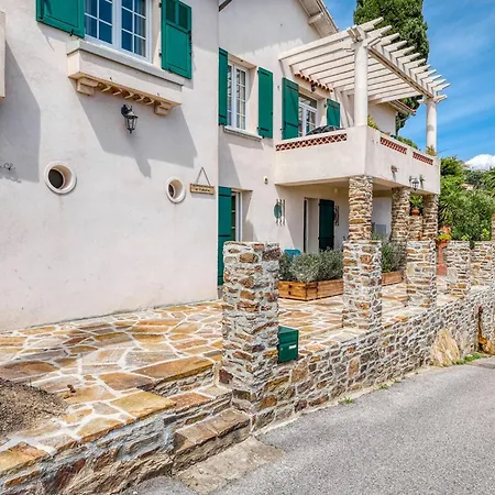 Au Lavandou - Vue - Climatise - A Pieds - Fr-1-816-3 *