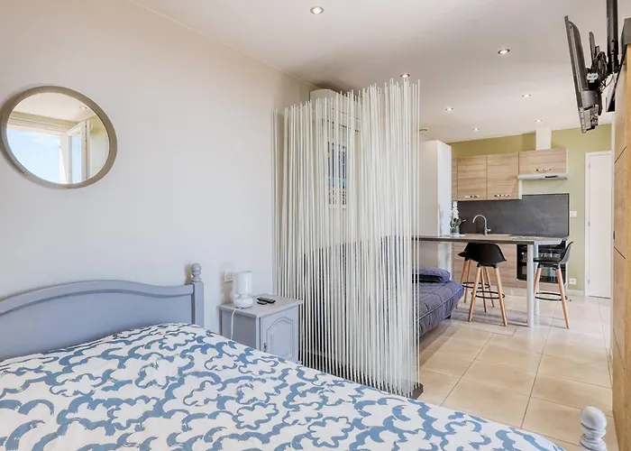 Au Lavandou - Vue - Climatise - A Pieds - Fr-1-816-3 Apartman *