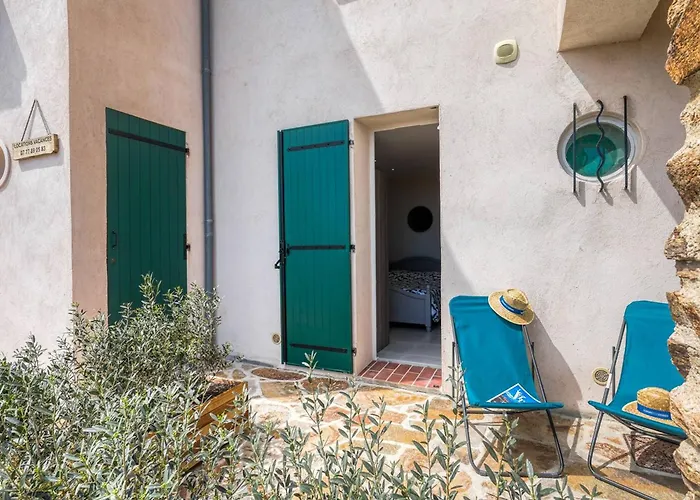 Au Lavandou - Vue - Climatise - A Pieds - Fr-1-816-3 *